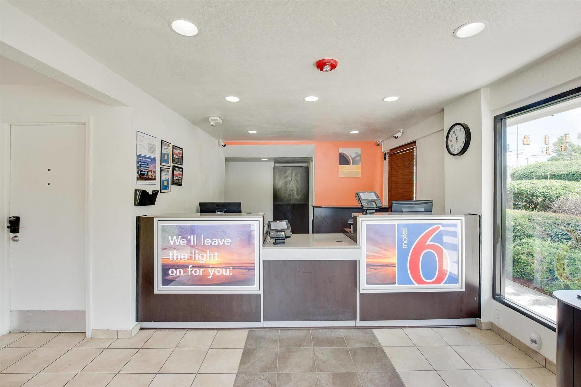 Motel 6-Columbia, Sc - West Exterior foto